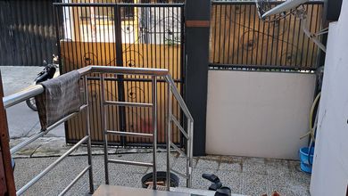 Rumah Dijual di Jelambar, Jakarta Barat, LB 135m², Harga Terbaik!