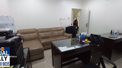 Gudang dan Ruang Usaha Pejagalan