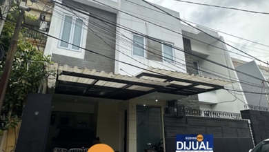 Hunian Mewah di Kemayoran, Jakarta Pusat, 4 Kamar Tidur, LT 180m²