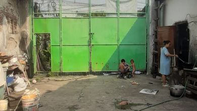 Tanah Dekat Komersil di Tambora, Ideal untuk Mendirikan Bisnis