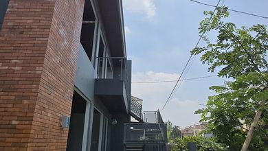 Disewakan Ruko Brand New Cocok untuk Usaha, Lokasi Strategis di Villa Melati Mas 2