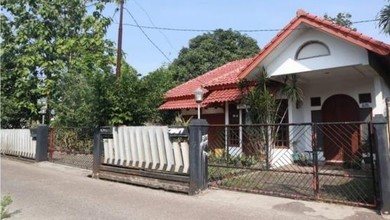 Penawaran Langka, rumah Prestisius di Pancoran Mas, Depok, LB 290m²