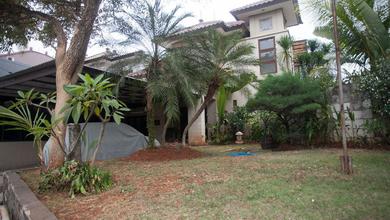 Penawaran Langka, rumah Mewah di Ciputat Timur, Tangerang Selatan, LB 188m²