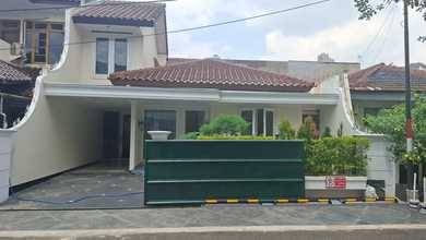 Hunian Elite di Kawasan Pondok Indah, Jakarta Selatan, LB 360m², Harga 28 Miliar