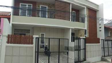 Hunian Elegan di Cempaka Putih, Jakarta Pusat, 3 KT, LT 145m²