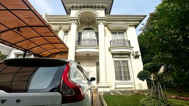 Rumah Area Premium Cakung, Jakarta Timur - Harga Menarik 5,8 Miliar