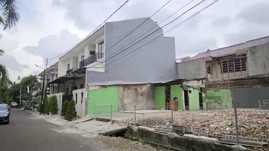 Jual Tanah Area Cluster Pulomas Pemandangan Danau dan Taman