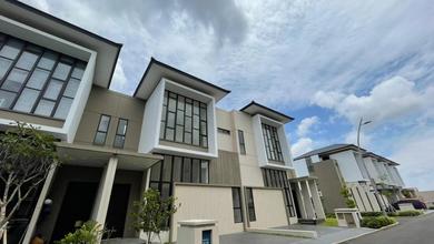 For Sale rumah Eksklusif di Jakarta Garden City, Jakarta Timur - LT 135m²