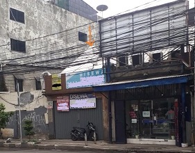Ruko 1,5 Lantai di Jalan Hayam Wuruk, Lokasi Strategis