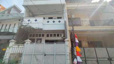 For Sale rumah Eksklusif di Tanjung Duren Selatan, Jakarta Barat - LT 78m²