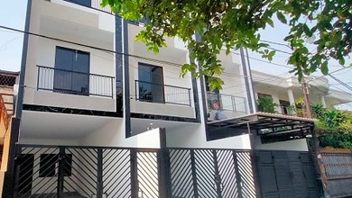 Rumah Favorit di Duri Kepa, Jakarta Barat, 4 KT, Harga 2,35 Miliar