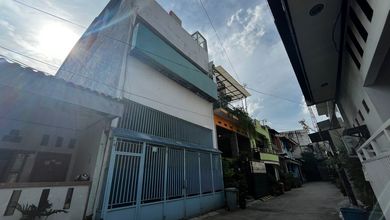 Jual Rumah Nyaman di Pademangan, Jakarta Utara - LT 142m²
