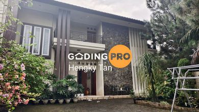 Hunian Mewah di Kawasan Ciater, Tangerang, LB 500m², Harga 35 Miliar