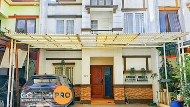 Rumah Dijual di Modernland, Tangerang, LB 155m², Harga Kompetitif!