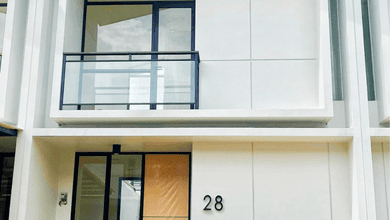 Rumah Mewah Luas 82 m2, area Lippo Karawaci, Tangerang