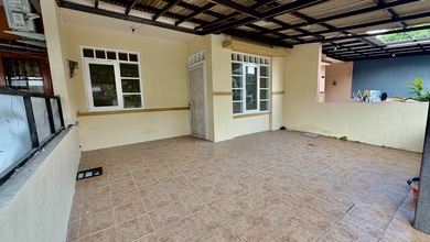 Jual Rumah Strategis di Serpong Regency Melati Mas, Tangerang Selatan - LT 90m²