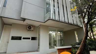 Disewakan Rumah Terjangkau di Bintaro, Tangerang Selatan, LT 180m²