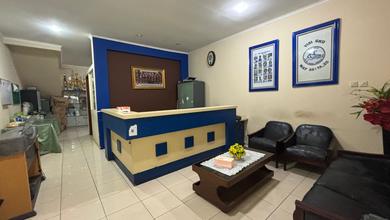 Jual Ruko Besar Siap Pakai Menghadap Jalan Raya