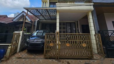 Penawaran Eksklusif, rumah Prestisius di Taman Royal, Tangerang, LB 140m²