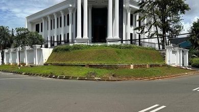 For Sale rumah Eksklusif di Pondok Indah, Jakarta Selatan - LT 1280m²