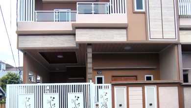 Rumah Favorit di Poris, Tangerang, 3 KT, Harga 1,8 Miliar