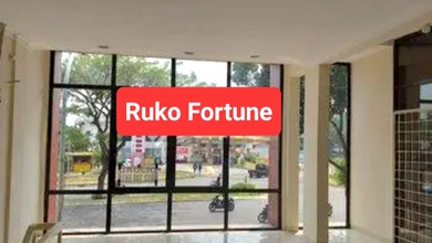 Dijual Ruko Gandeng Graha Raya Tangerang Selatan Baru Renovasi