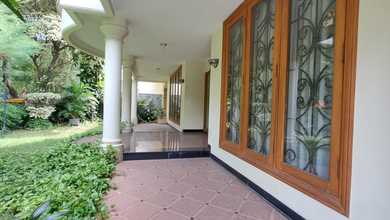 Rumah Area Luxury Tebet, Jakarta Selatan - Harga Terbaik 25 Miliar