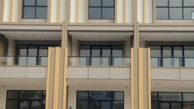 Di Sewakan Ruko Il-Lago Grande Gading Serpong - Ruko 3 Lantai Uk 4.5X17 - Siap Pakai