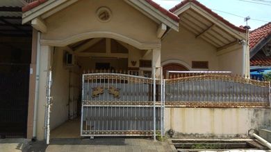 Dijual Rumah Strategis di Ciledug, Tangerang - LT 105m²