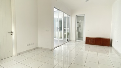 Hunian Idaman di BSD, Tangerang, 3 KT, Harga 2,35 Miliar