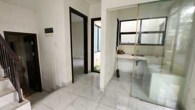Rumah Minimalis Disewakan di Suvarna Sutera, Tangerang, Harga Ekonomis