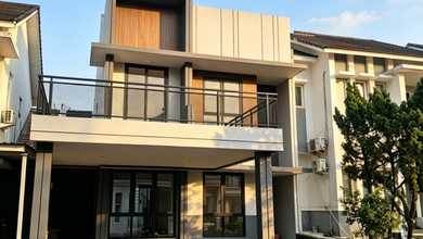 Rumah Area Luxury BSD The Green, Tangerang - Harga Menarik 4,8 Miliar