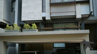 Rumah Eksklusif LT 162 m2, area BSD City, Tangerang