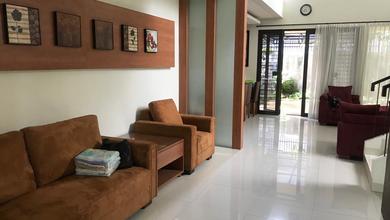 Jual Rumah Siap Tinggal di Sentul City, Bogor, Luas 315 m2