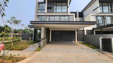 Rumah Mewah Luas 495 m2, area BSD, Tangerang