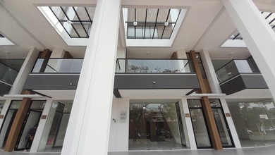 DiSewakan Ruko 3 Lantai Di Menteng Studio Loft Gading Serpong