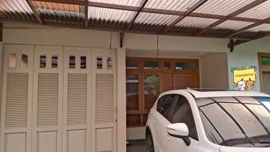 Rumah Area Premium Serpong, Tangerang Selatan - Harga Menarik 3,5 Miliar