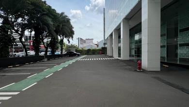 Dijual dan disewakan gedung di kebon sirih, menteng jakarta pusat