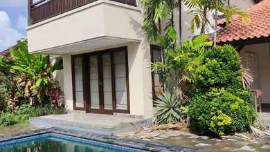Jual Rumah Megah LT 718 m2 di Nusa Dua, Badung