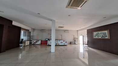 Gedung Kantor dan Gudang di Jl. Kh Hasyim Ashari