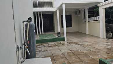 Rumah Dijual di Cibubur, Depok, LB 160m², Harga Terbaik!