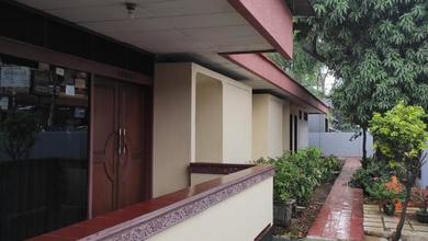 Hunian Mewah di Kawasan Pondok Bambu, Jakarta Timur, LB 525m², Harga 14,5 Miliar