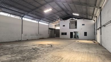 Disewakan Gudang Kavling DPR, Cipondoh LB 800 m2