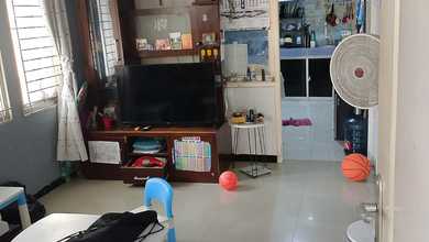 Kesempatan Rumah di Cipondoh, Tangerang, LB 78m², Harga 750 Juta