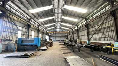 Gudang ex pabrik luas tanah 5200m² di jl. Curug kec. Bitung Tangerang