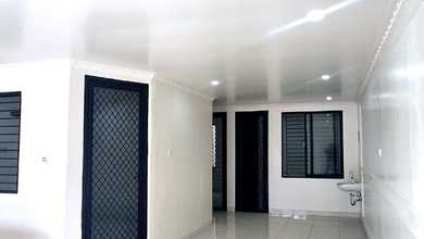 Rumah Sewa Nyaman Lokasi Penjaringan, Jakarta Utara, LB 240m²