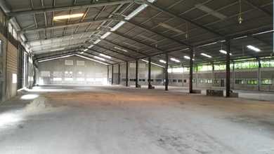 Gudang ex pabrik luas tanah 4505m² kawasan industri di jl. Pembangunan Tangerang