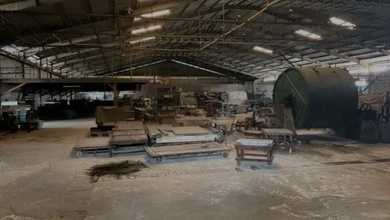 Gudang ex pabrik luas tanah 10.149m² di jl. Menceng raya Tegal Alur kec. Kalideres Jak-Bar