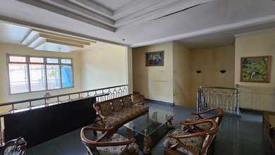 Hunian Elite di Kawasan Cempaka Putih, Jakarta Pusat, LB 600m², Harga 8 Miliar