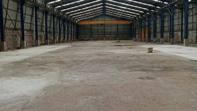 Gudang + Hoist Crane Luas 2000m² Kawasan Industri Pergudangan DPR Kec. Cipondoh Tangerang
